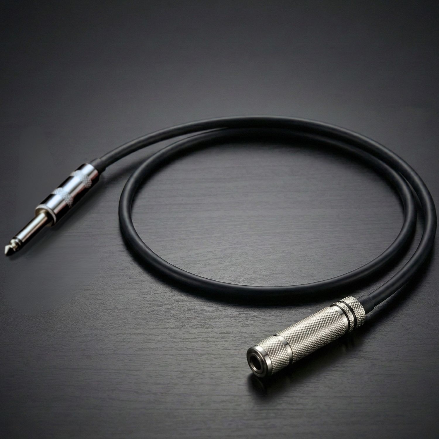 KMsoundのオーディオケーブル